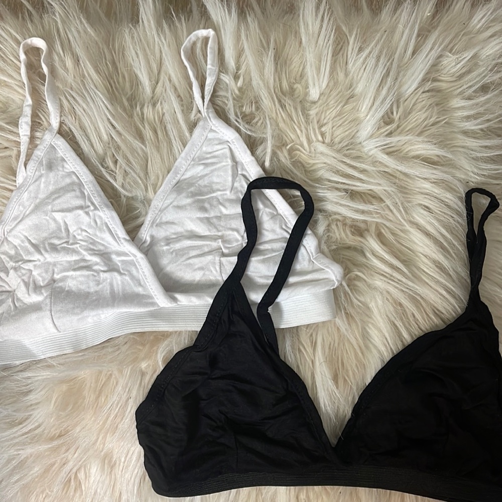 Prettylittlething Triangle Bra (set of 2)